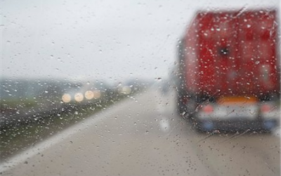Tips for Driving a Truck in Heavy Rain